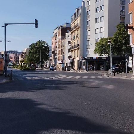 Joli Appart A 10 Minutes De Paris En Metro - Parking Offert Saint-Ouen  Extérieur photo