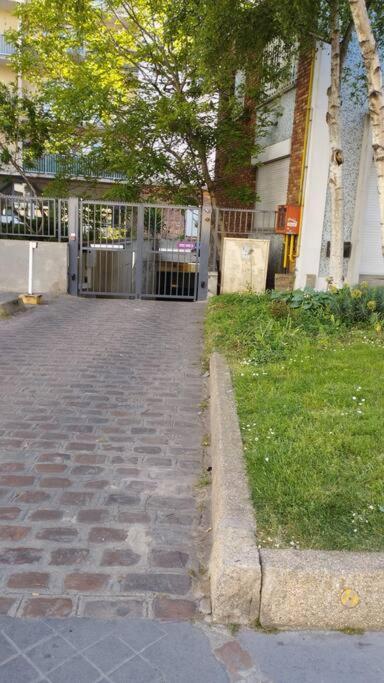 Joli Appart A 10 Minutes De Paris En Metro - Parking Offert Saint-Ouen  Extérieur photo